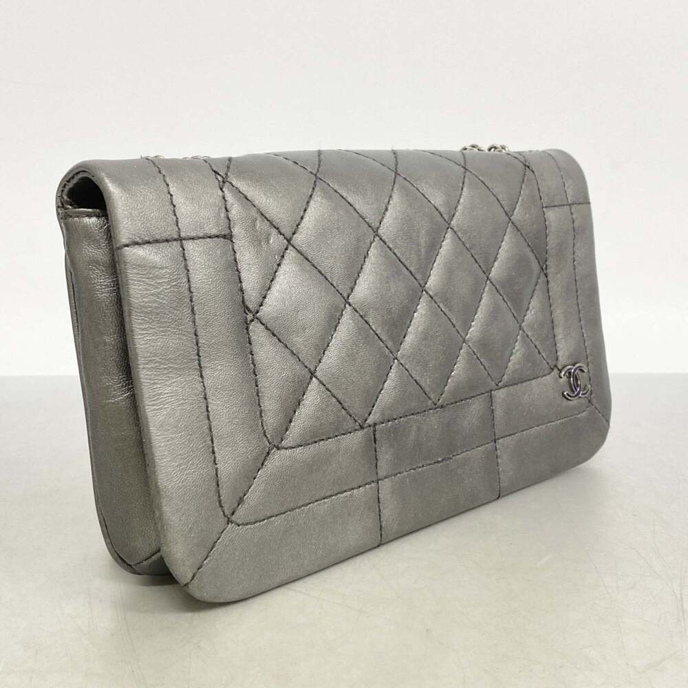 CHANEL Silver Lambskin Leather Shoulder Bag - Picture 2 of 10